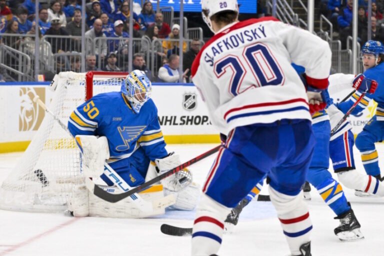 Are the St. Louis Blues Choosing Joel Hofer Over Jordan Binnington Are the St. Louis Blues Choosing Joel Hofer Over Jordan Binnington