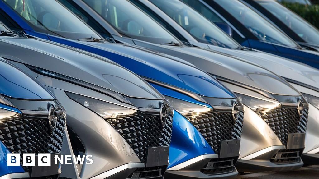 Millions of drivers mis-sold car finance to receive average £829 in compensation Millions of drivers mis-sold car finance to receive average £829 in compensation