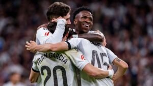 Report, result and goals as Los Blancos put pressure on Barcelona Report, result and goals as Los Blancos put pressure on Barcelona