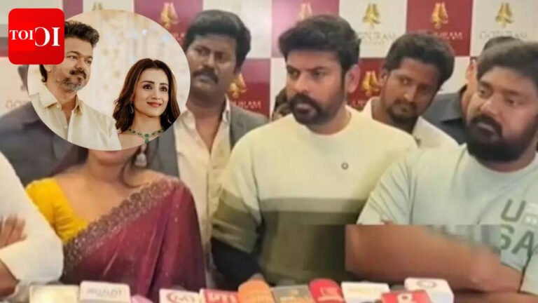 Vemal REACTS in a humurous way to Vijay-Trisha’s wedding appearance question- Watch the video here | Tamil Movie News