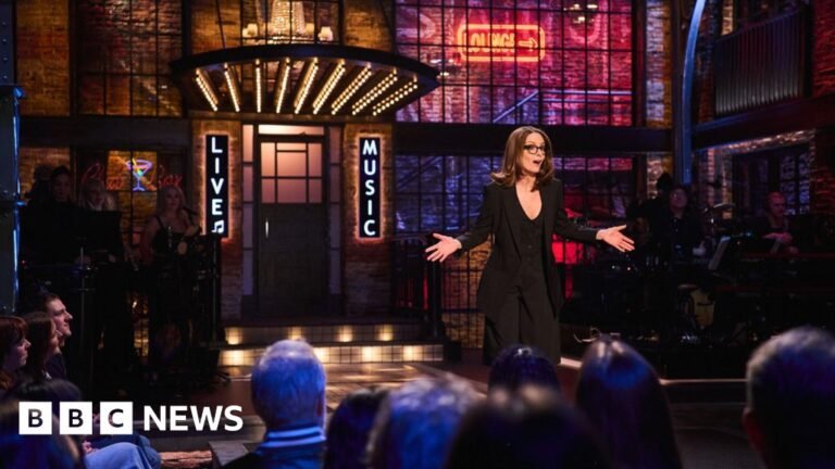 What did critics think of Saturday Night Live UK's debut? What did critics think of Saturday Night Live UK's debut?