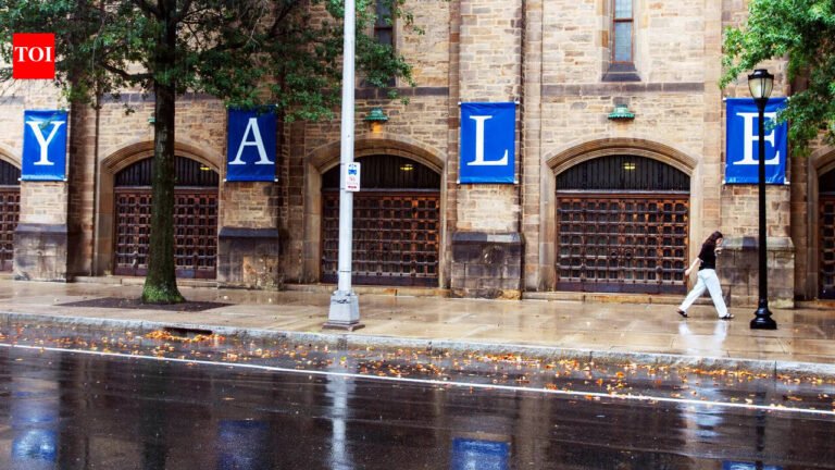 Yale Jewish community remains active despite drop in official numbers