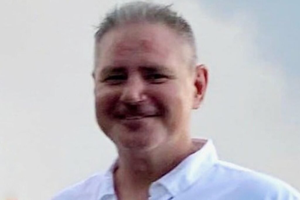 Father of Two, 44, Dies in His Sleep While on Family Vacation: 'I Lost the Love of My Life, My Best Friend,' Wife Says