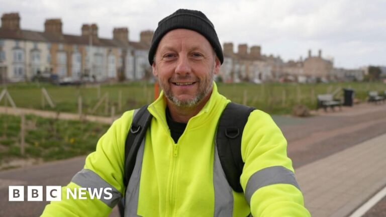 Iran war sees holidaymakers stay closer to home