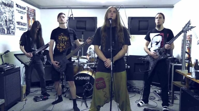 John Cage’s Silent, Avant-Garde Piece 4’33” Gets Covered by a Death Metal Band John Cage’s Silent, Avant-Garde Piece 4’33” Gets Covered by a Death Metal Band