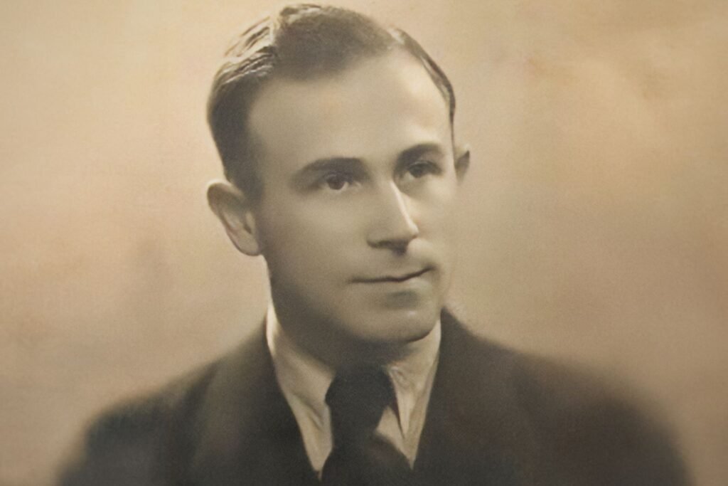 Siblings Whose Father Survived the Holocaust Learned About His Heroism Through a “Life” Magazine Article