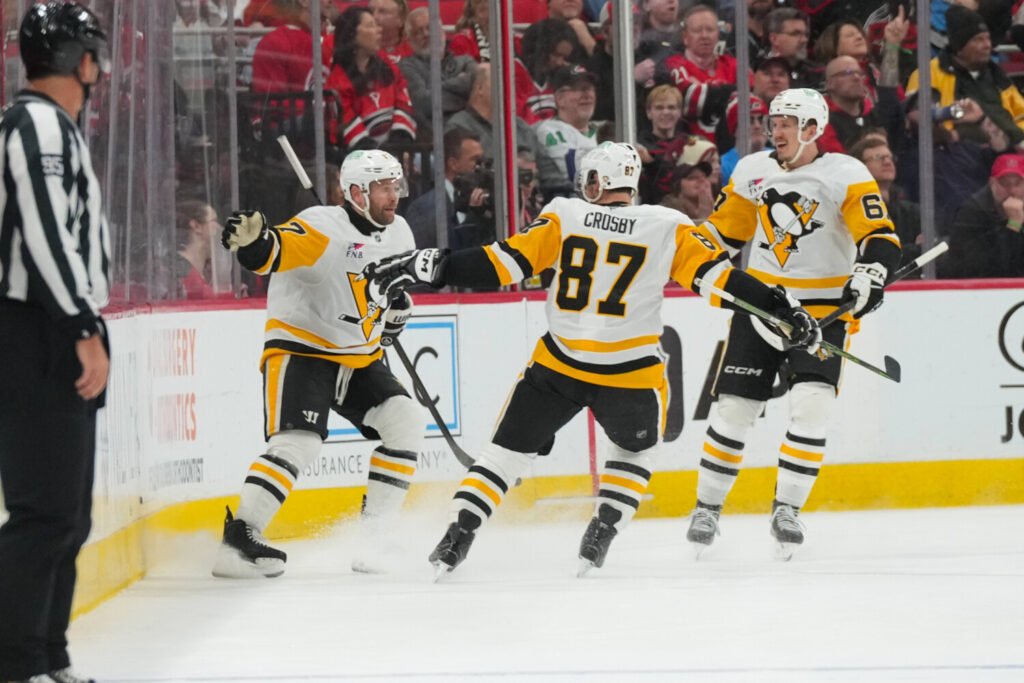 Sidney Crosby Led His Pittsburgh Penguins Back to the Stanley Cup Playoffs
