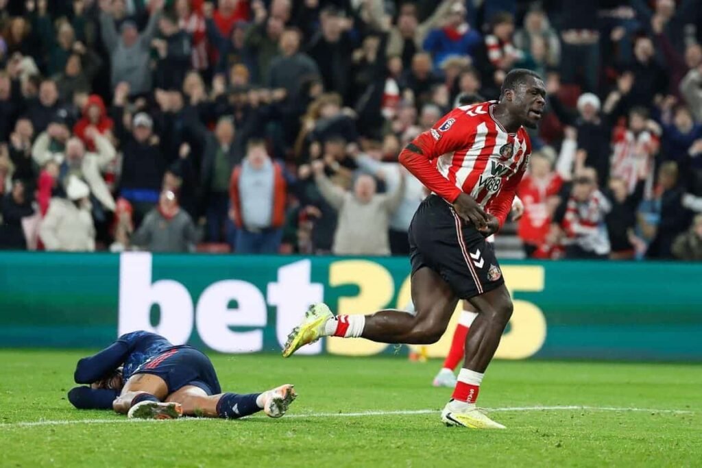 Sunderland stand by Brobbey after Dutchman targeted for racist abuse online Sunderland stand by Brobbey after Dutchman targeted for racist abuse online