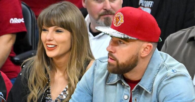 How celebrities get courtside tickets to New York Knicks games | Explained How celebrities get courtside tickets to New York Knicks games | Explained