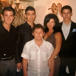 Jonas Brothers Mother’s Day Gift Guide, Last-Minute Gift Ideas