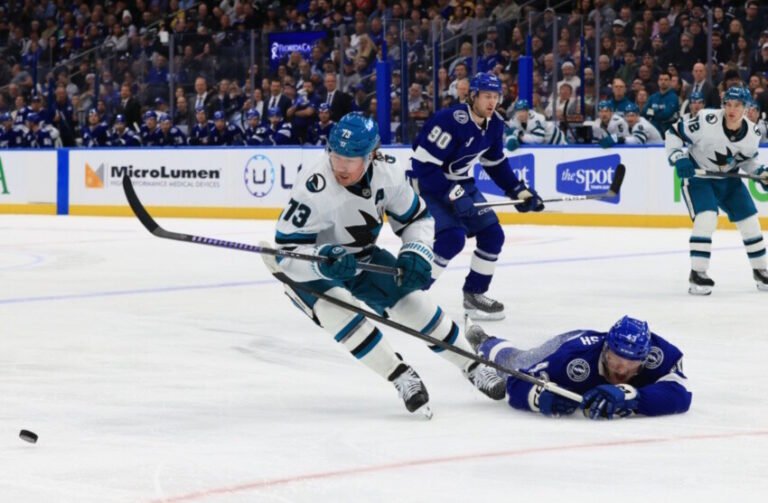 Keys for the Chicago Blackhawks, and Free Agents, Trade Targets for the San Jose Sharks