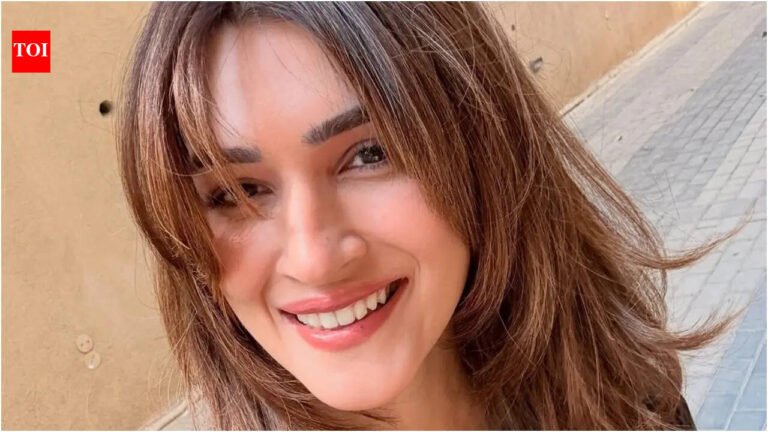 Kriti Sanon picks Rekha for her dream biopic: ‘She’s the ultimate baddie’ | Hindi Movie News