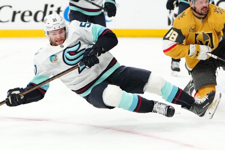 NHL Rumors: Minnesota Wild, Shane Wright, and Do You Draft by Premium Position?