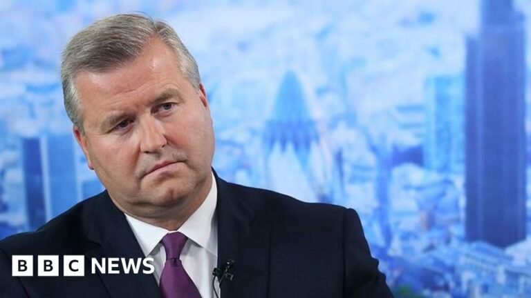 Ousted BP chairman hits back at 'lies' about his behaviour Ousted BP chairman hits back at 'lies' about his behaviour
