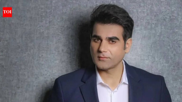 Salman Kan’s brother Arbaaz Khan sells his Andheri apartment for Rs 6.5 crore after purchasing an apartment for Rs 2.78 crore earlier this year | Hindi Movie News