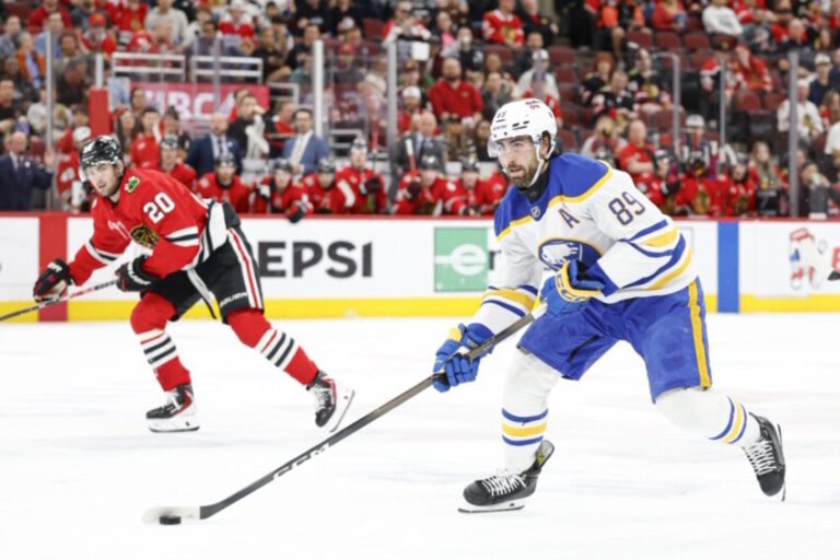 Alex Tuch Likely Heading to Free Agency, Who Will be Interested? Alex Tuch Likely Heading to Free Agency, Who Will be Interested?