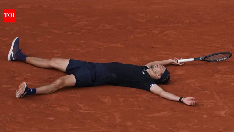 Alexander Zverev defeats Flavio Cobolli to secure first Grand Slam title at Roland Garros | Tennis News