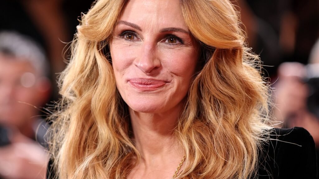 Celebrity feuds: Actors and directors who do not get along, including Nicolas Cage and Christopher Nolan to Julia Roberts and Steven Spielberg Celebrity feuds: Actors and directors who do not get along, including Nicolas Cage and Christopher Nolan to Julia Roberts and Steven Spielberg