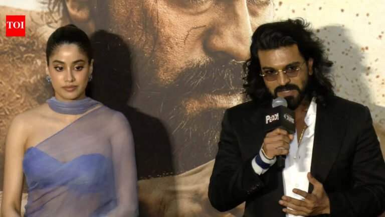 Did Janhvi Kapoor oppose to her camera angles in Peddi? Leaked chats claim so, Ram Charan said no to objectify her: ‘No waist shots’ | Hindi Movie News Did Janhvi Kapoor oppose to her camera angles in Peddi? Leaked chats claim so, Ram Charan said no to objectify her: ‘No waist shots’ | Hindi Movie News