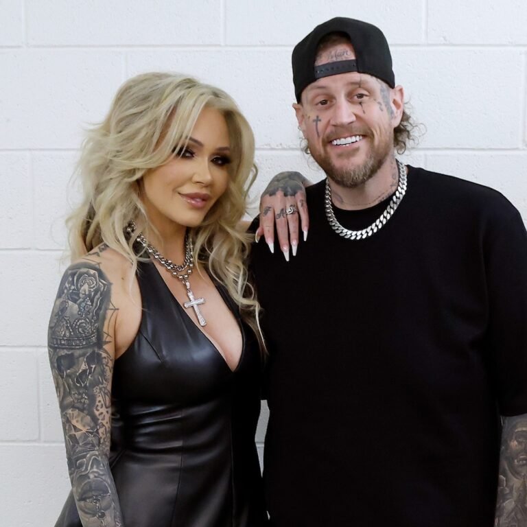 Jelly Roll’s Wife Bunnie Xo Shares Cryptic Posts Amid Breakup, Divorce Jelly Roll’s Wife Bunnie Xo Shares Cryptic Posts Amid Breakup, Divorce