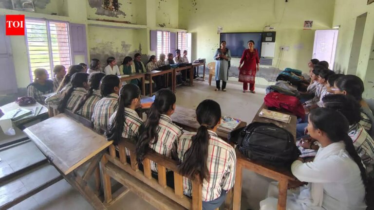 NCERT textbook shortage: Class 9 students hardest hit in Bengaluru CBSE schools