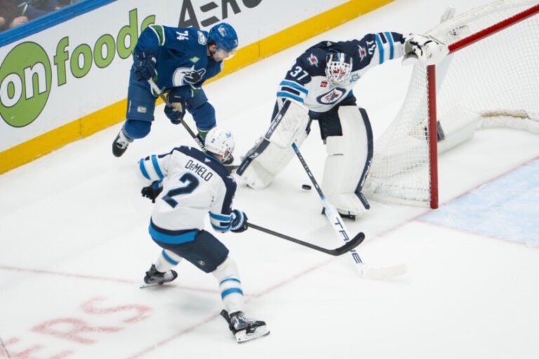 NHL Rumors: Jets, Panthers, Flyers, Canadiens, and Senators