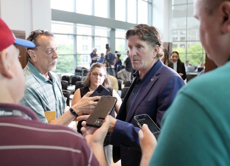 The NHLPA Requests the NHL to Investigate Mike Babcock The NHLPA Requests the NHL to Investigate Mike Babcock