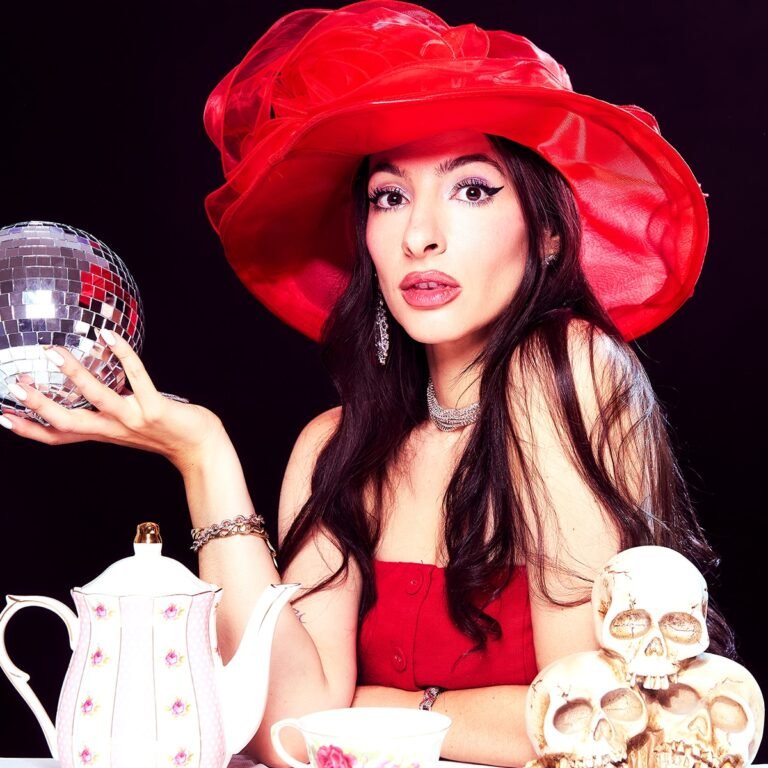 Astrologer Aliza Kelly Reveals How the Lunar Eclipse Affects Your Sign Astrologer Aliza Kelly Reveals How the Lunar Eclipse Affects Your Sign