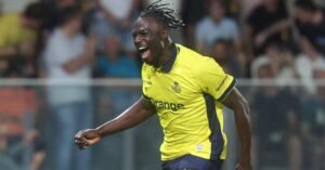 Brighton sign Canada striker David on loan Brighton sign Canada striker David on loan