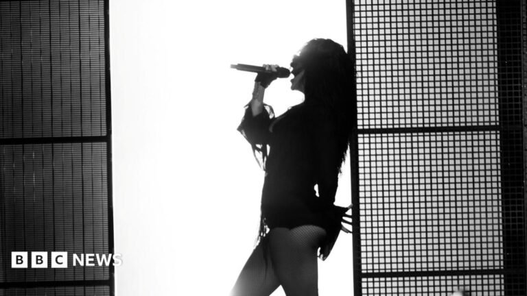 Charli XCX electrifies Reading Festival with era-spanning set Charli XCX electrifies Reading Festival with era-spanning set