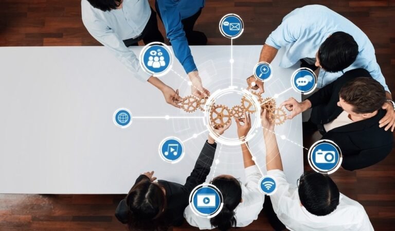 Collaboration Platforms: How To Choose The Right One