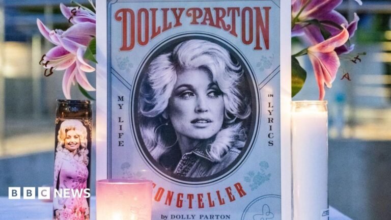 Dolly Parton laid to rest alongside husband in Nashville Dolly Parton laid to rest alongside husband in Nashville