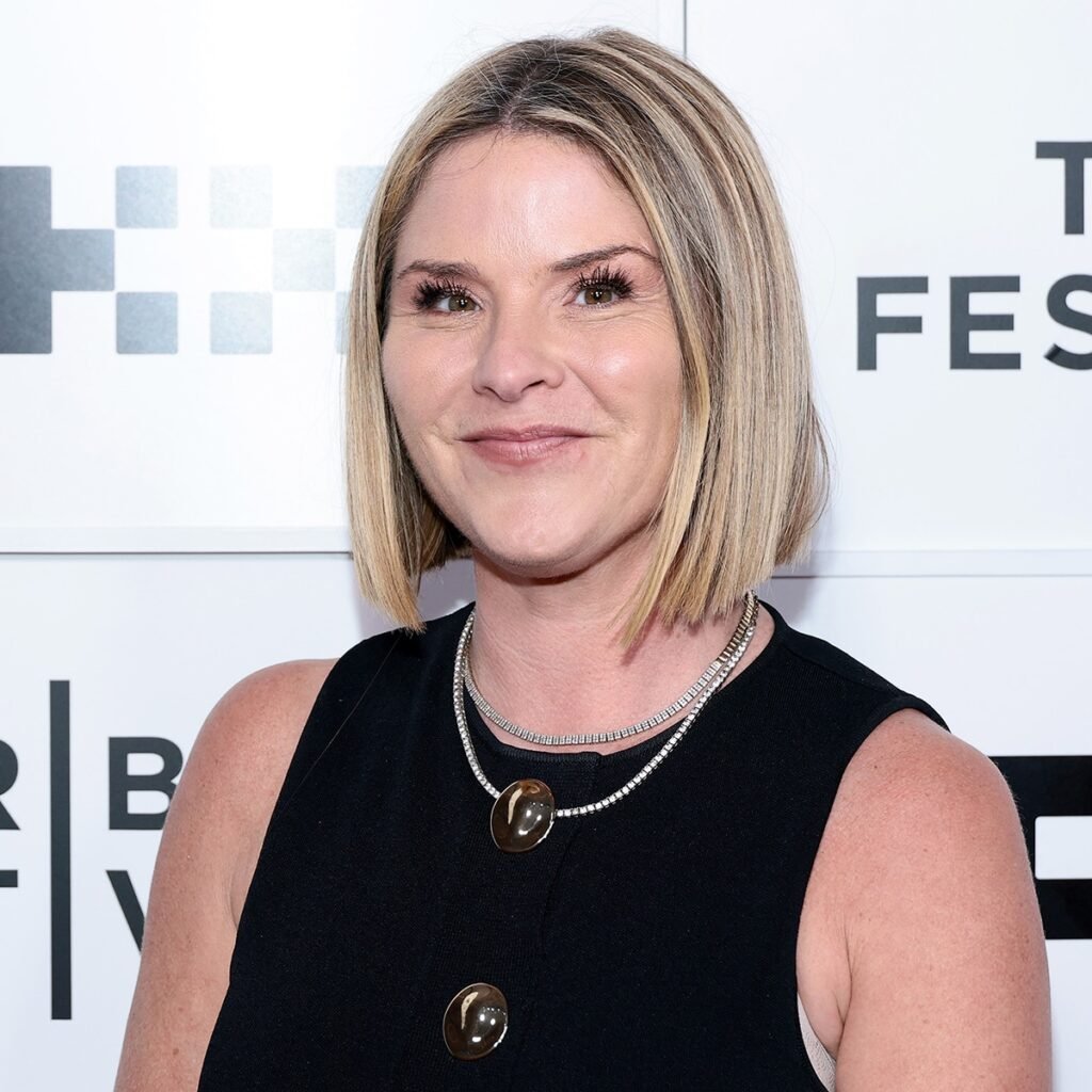 Jenna Bush Hager Shares Multigenerational Family Photo With Mom Laura Bush