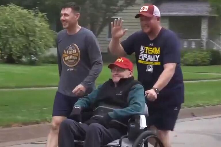 Man Completes 5K with Sons’ Help 2 Years After Stage 4 Cancer Diagnosis: ‘We Can Still Get Him Across the Finish Line’ Man Completes 5K with Sons’ Help 2 Years After Stage 4 Cancer Diagnosis: ‘We Can Still Get Him Across the Finish Line’
