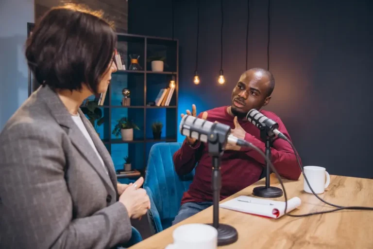 Thought Leadership Podcast: How To Build Authority In L&D Thought Leadership Podcast: How To Build Authority In L&D