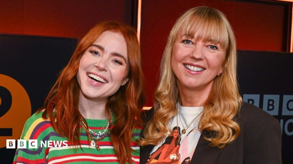 Angela Scanlon to take over Sara Cox’s drivetime slot on Radio 2 Angela Scanlon to take over Sara Cox’s drivetime slot on Radio 2