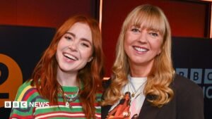 Angela Scanlon to take over Sara Cox’s drivetime slot on Radio 2 Angela Scanlon to take over Sara Cox’s drivetime slot on Radio 2