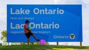 Apple Maps changes Lake Ontario to Lake America, joining Google Apple Maps changes Lake Ontario to Lake America, joining Google