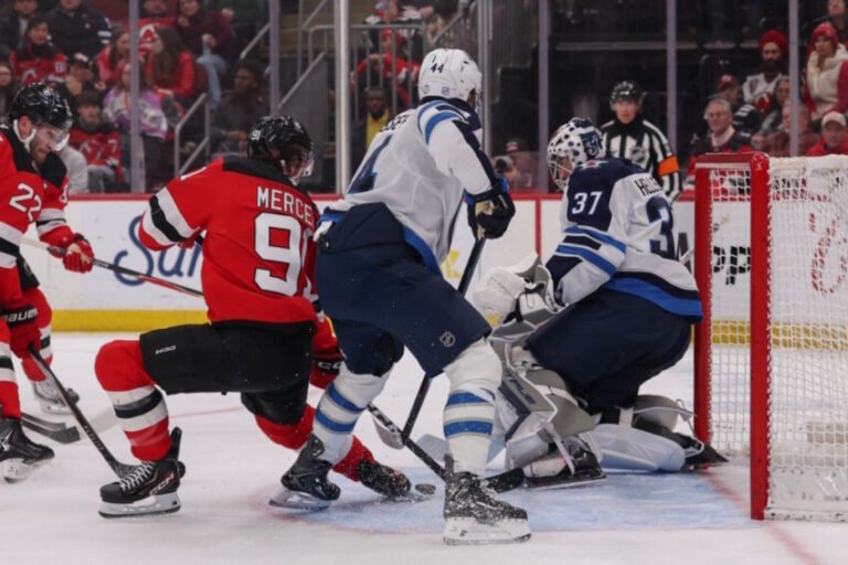 Connor Hellebuyck: Who needs him the most? Where is the best fit? Connor Hellebuyck: Who needs him the most? Where is the best fit?