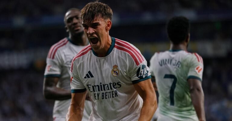 Espi rescues Mourinho’s men with 91st-minute winner Espi rescues Mourinho’s men with 91st-minute winner