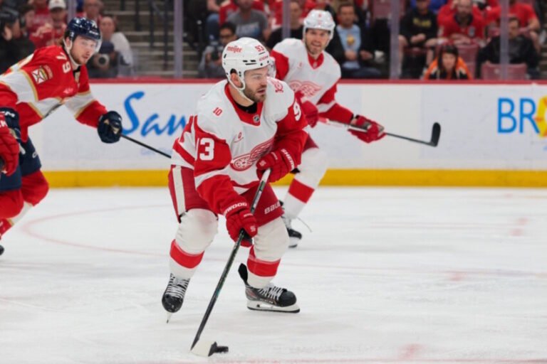 GM Search, Alex DeBrincat, and Simon Edvinsson