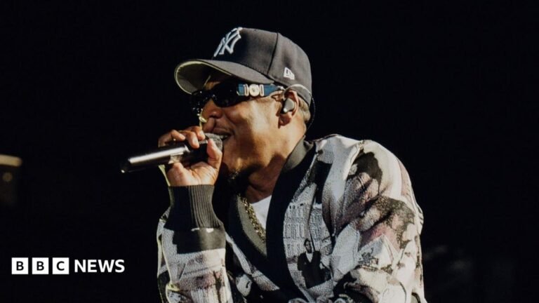 Jay-Z: Stars join US rapper at long-awaited UK show