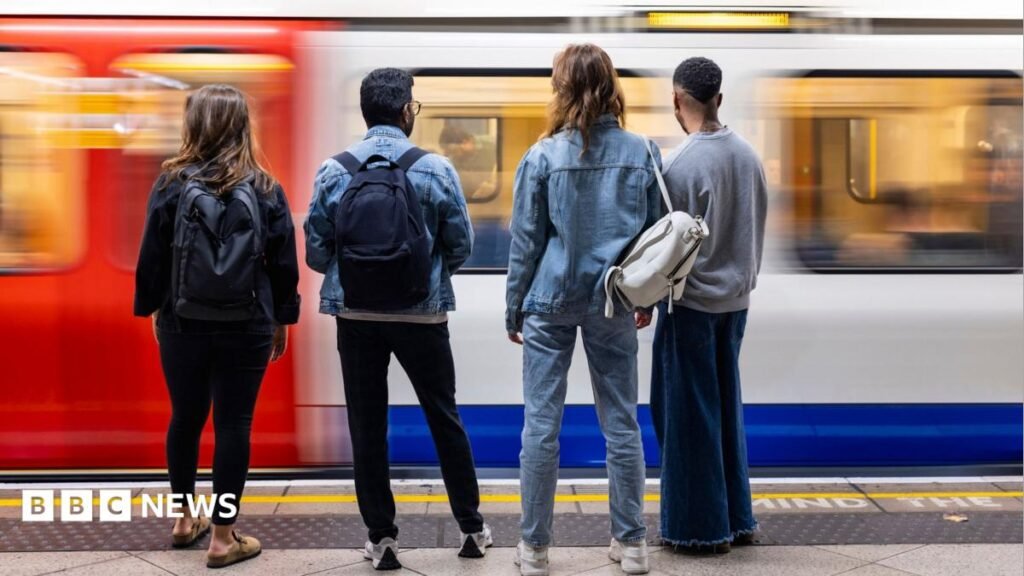 Reported assaults on Britain’s rail services rise by more than a third Reported assaults on Britain’s rail services rise by more than a third