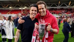 Ryan Reynolds and Rob Mac buy Wrexham pub The Turf Ryan Reynolds and Rob Mac buy Wrexham pub The Turf