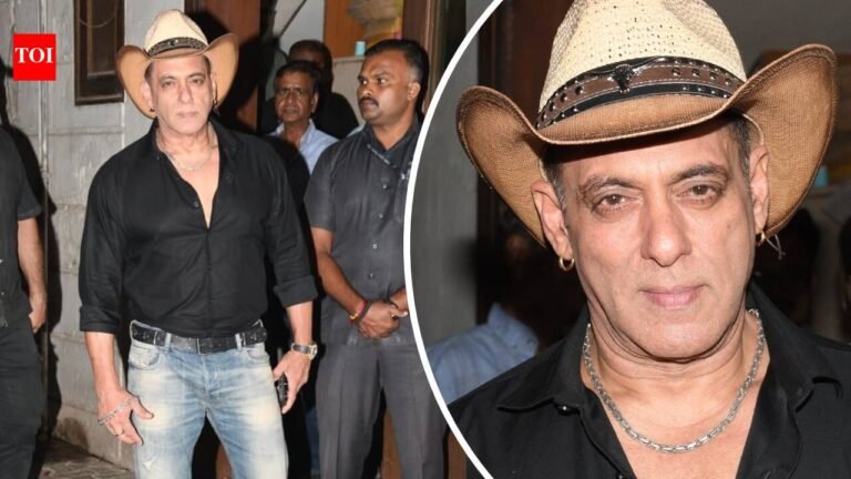 Salman Khan patches up with Paparazzi? Actor poses with shutterbugs after Bigg Boss outburst — WATCH | Salman Khan patches up with Paparazzi? Actor poses with shutterbugs after Bigg Boss outburst — WATCH |