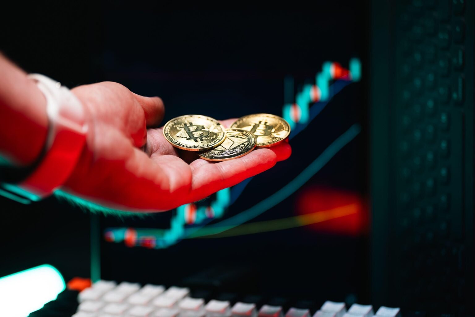 Why This Economist Dismisses Most Crypto As Vaporware But Acknowledges Stablecoins As A Valid Use Case Why This Economist Dismisses Most Crypto As Vaporware But Acknowledges Stablecoins As A Valid Use Case