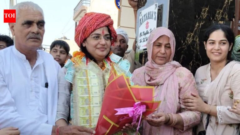 Annu Kataria success story: Failed 7 competitive exams, secured 95th rank in HCS; how a Haryana village girl turned setbacks into success Annu Kataria success story: Failed 7 competitive exams, secured 95th rank in HCS; how a Haryana village girl turned setbacks into success