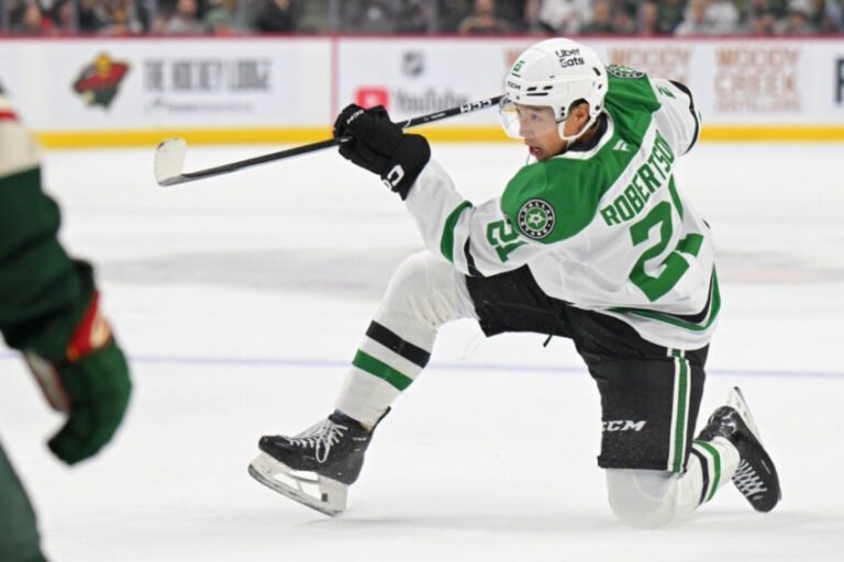 Dallas Stars Want to Sign Jason Robertson Long-Term Dallas Stars Want to Sign Jason Robertson Long-Term