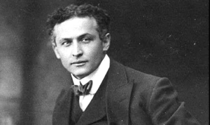 Harry Houdini Died 100 Years Ago This Halloween: Was He Really Killed by a Punch to the Stomach? Harry Houdini Died 100 Years Ago This Halloween: Was He Really Killed by a Punch to the Stomach?