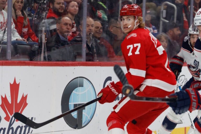 Priority Number One for Detroit Red Wings: Sign Simon Edvinsson Priority Number One for Detroit Red Wings: Sign Simon Edvinsson